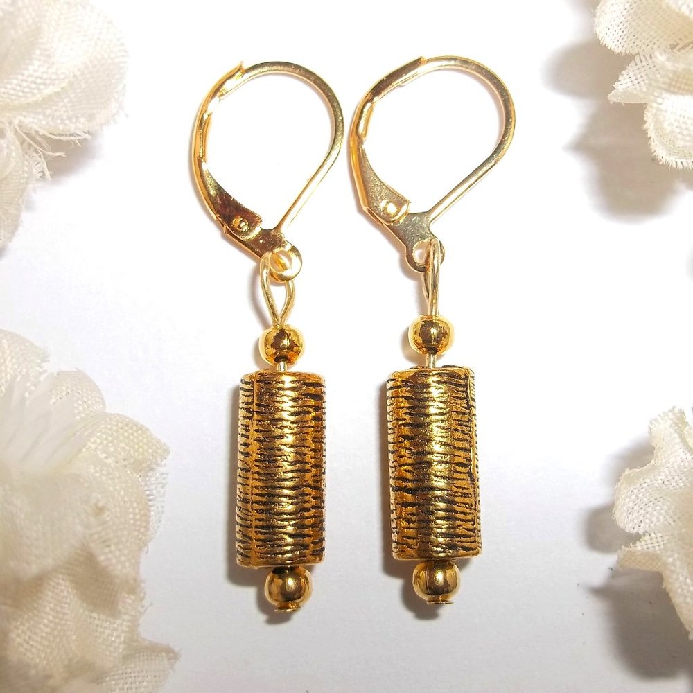 Gold Dangle Earrings Lever Back Everyday Set 6599